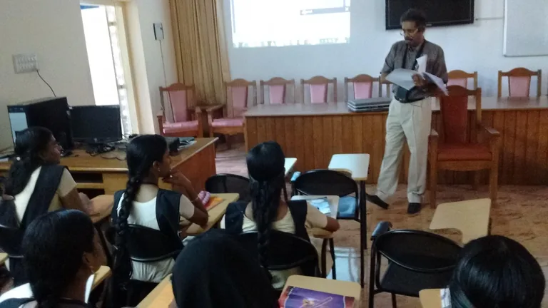 English session at Govt. Women’s Polytechnic College, Nedupuzha