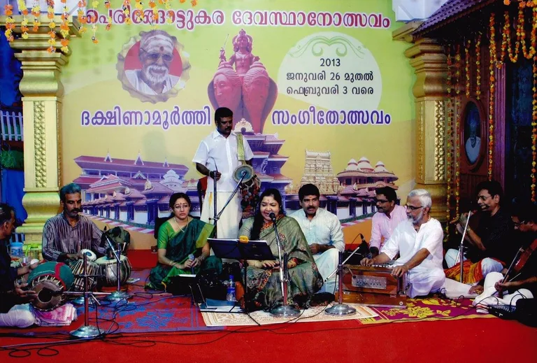 K.S. Chithra at Dakshinamoorthy Sangeethotsavam 2013