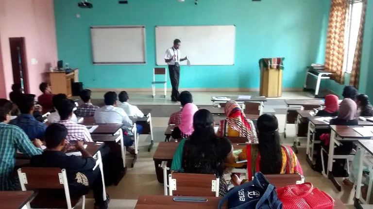 English class for MBA students @ TIMS, Edappal